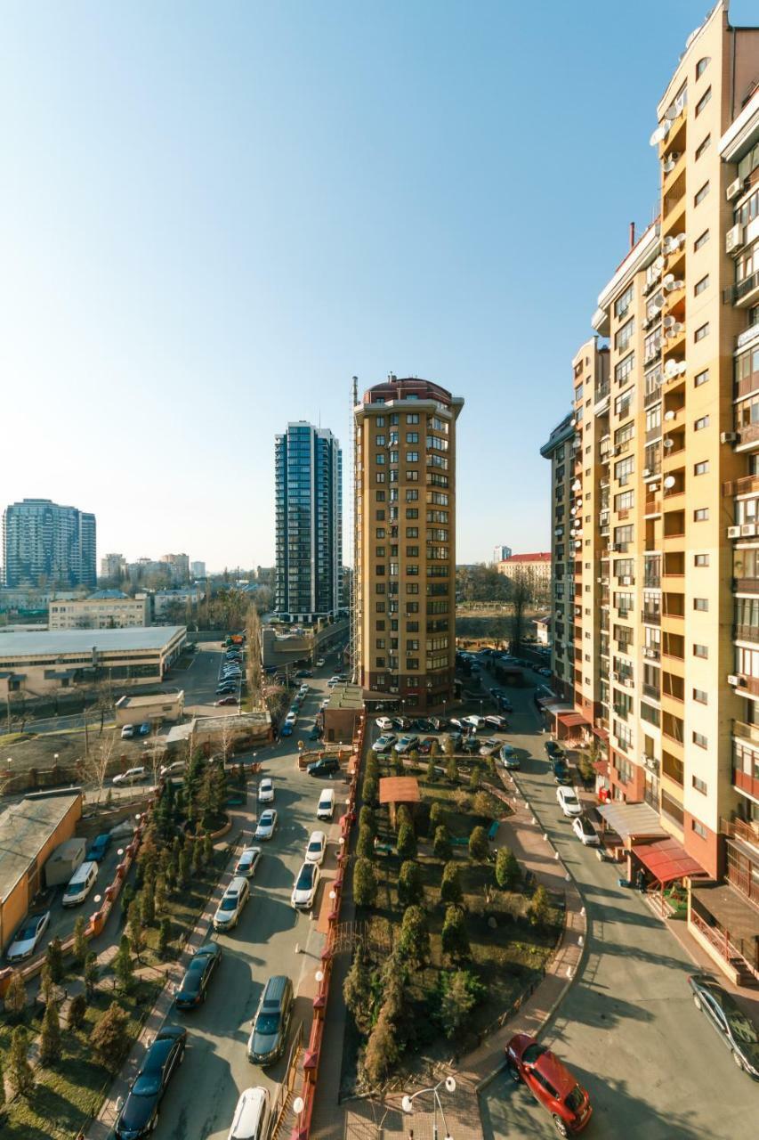 3 Комнатные Апартаменты В Центре Печерска Kiev Bagian luar foto